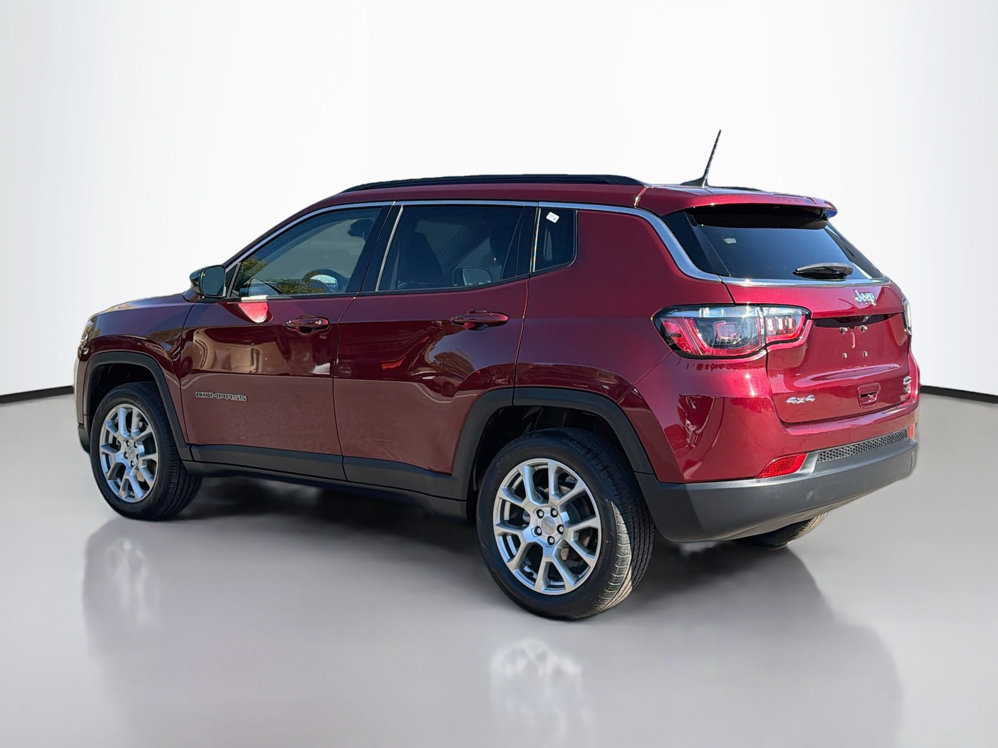 Used 2022 Jeep Compass Latitude Lux Sport Utility
