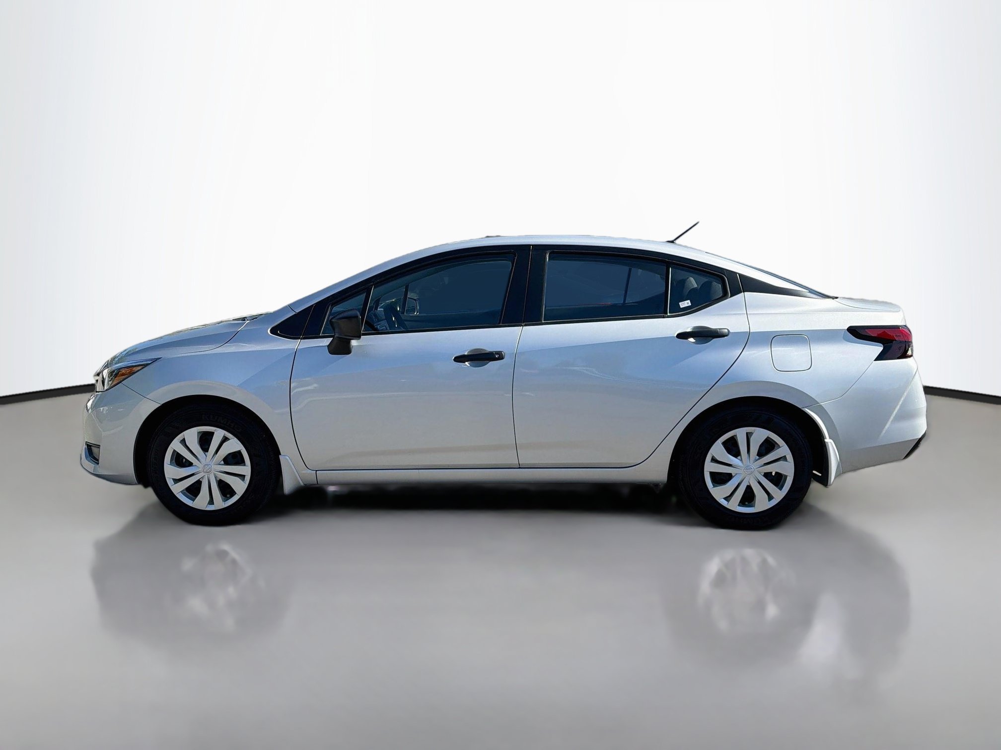 Used 2025 Nissan Versa S 4dr Car