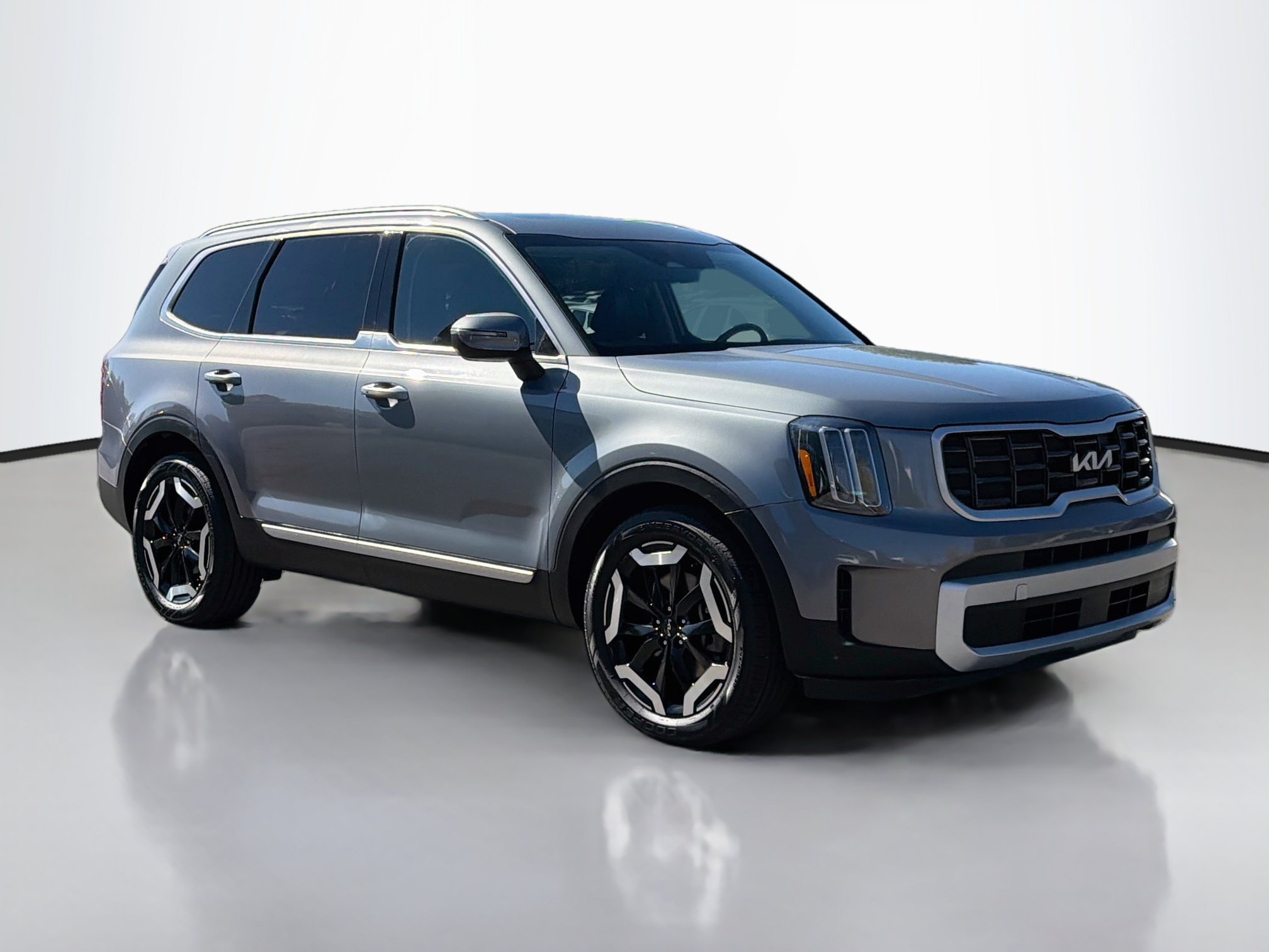 Certified 2025 Kia Telluride S Sport Utility