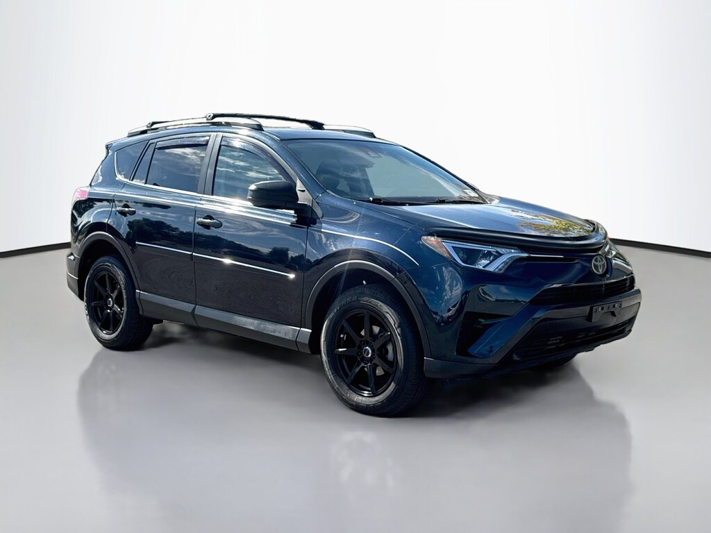 Used 2017 Toyota RAV4 LE Sport Utility