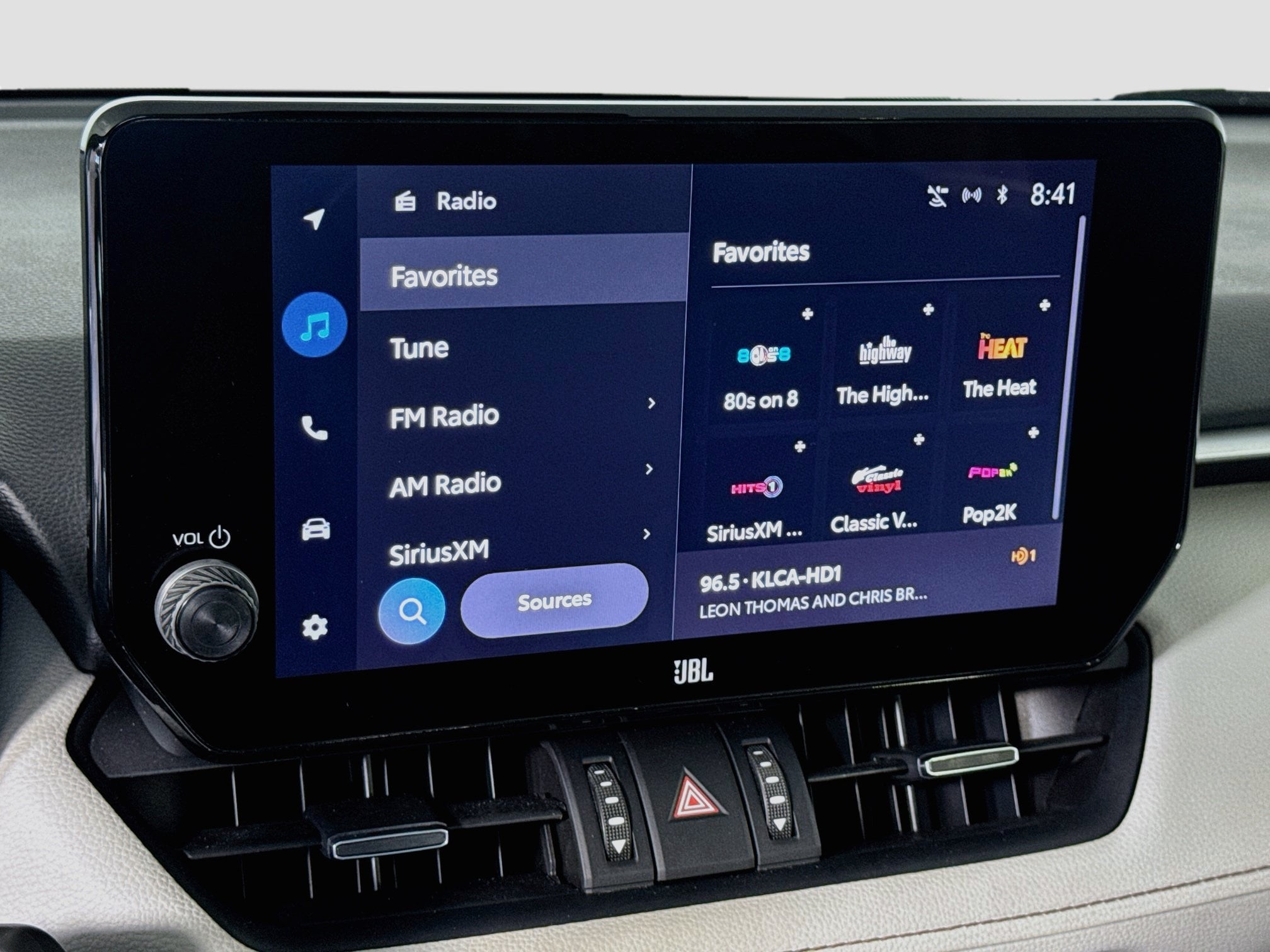 2023 Toyota RAV4 XLE Premium - Photo 21