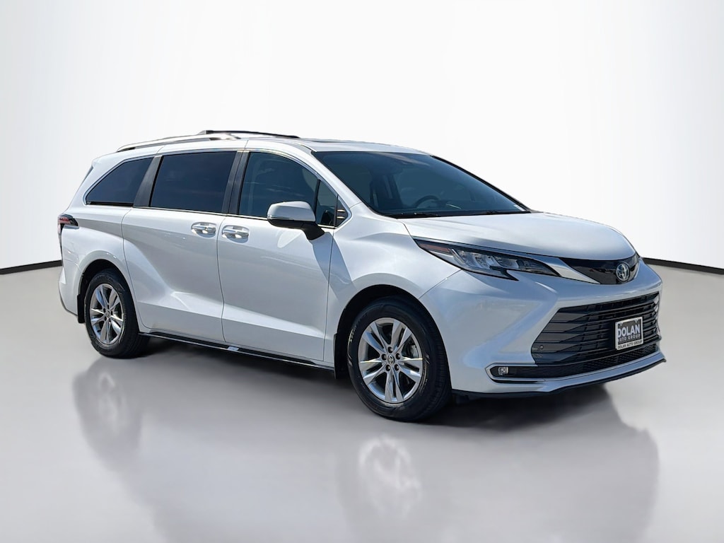 Certified 2024 Toyota Sienna Limited Passenger Van