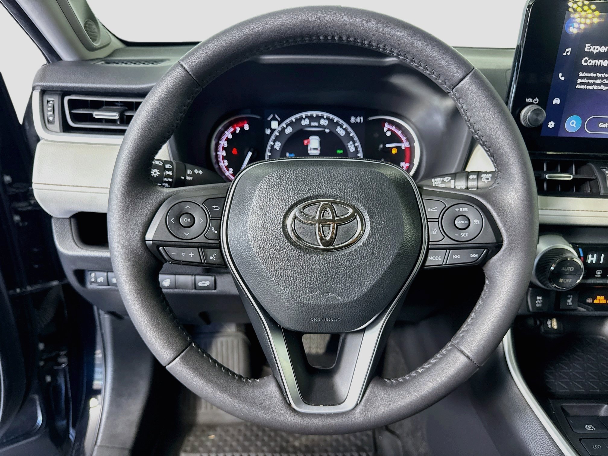 2023 Toyota RAV4 XLE Premium - Photo 16
