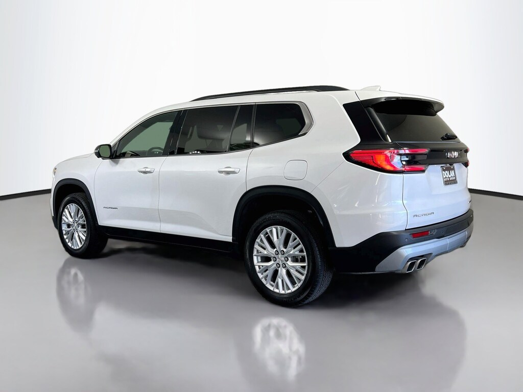 Used 2024 GMC Acadia Elevation SUV