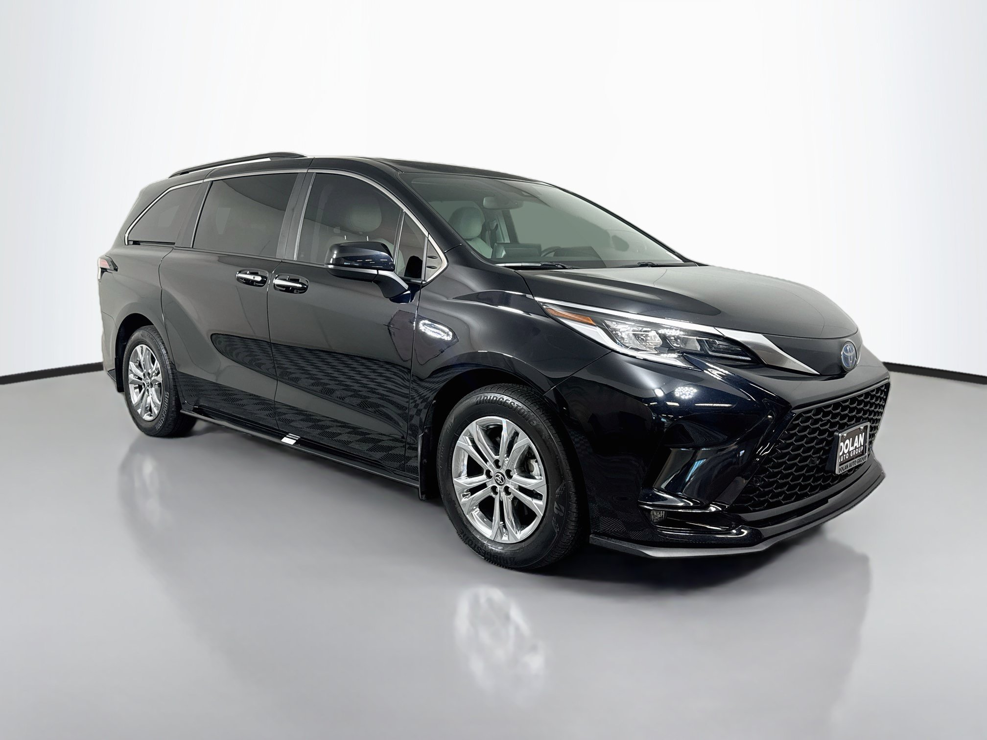 Certified 2023 Toyota Sienna XSE Van Passenger Van