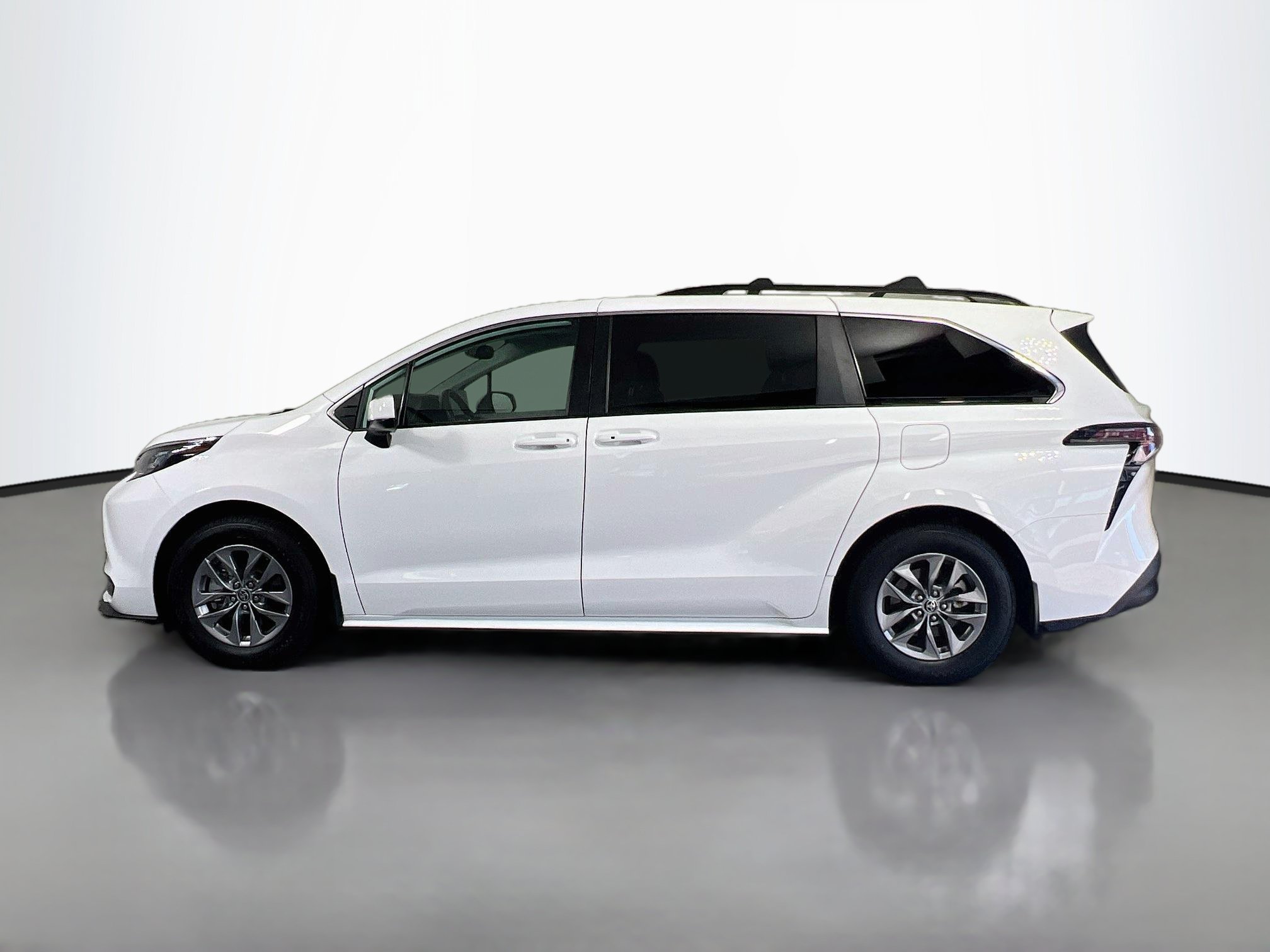 Certified 2023 Toyota Sienna LE Passenger Van
