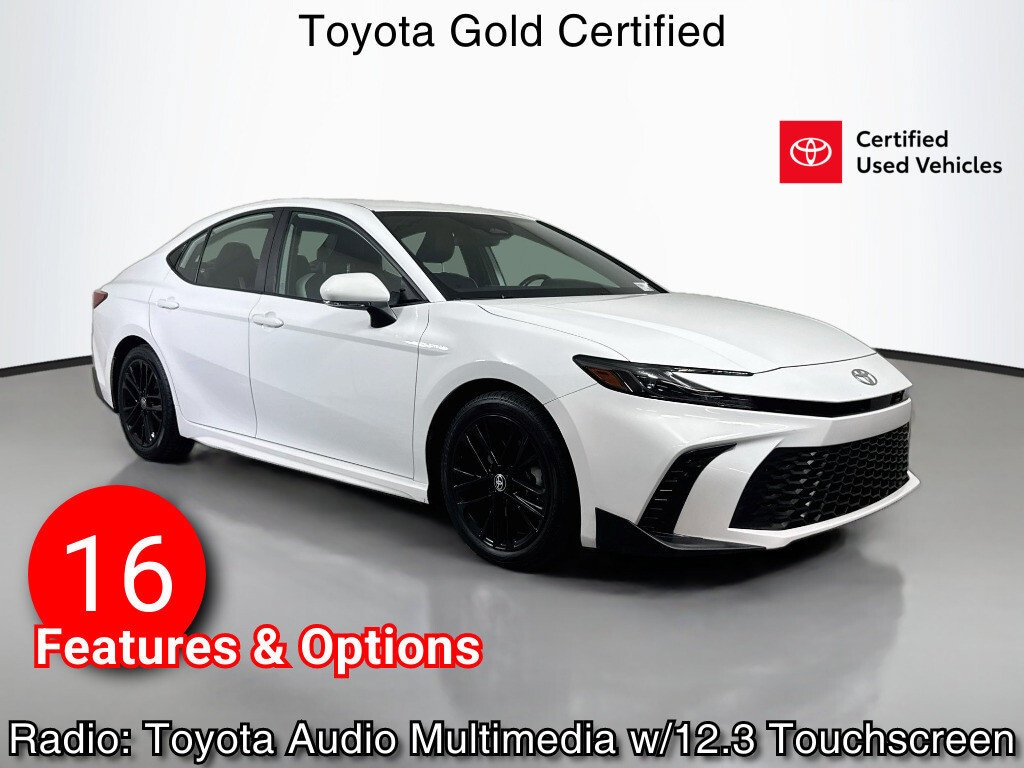 Used 2025 Toyota Camry SE Sedan