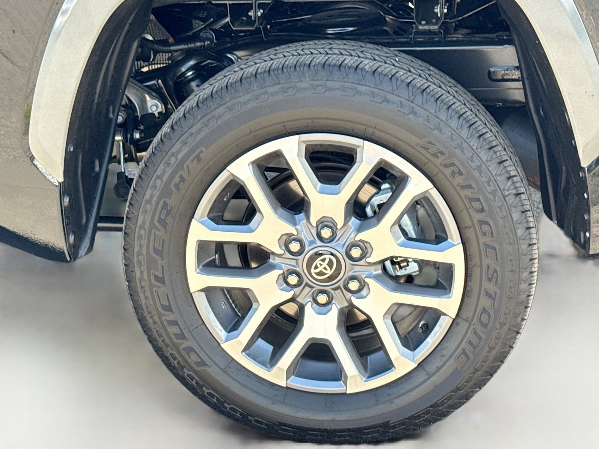 2026 Toyota Tundra 1794 Edition - Photo 12