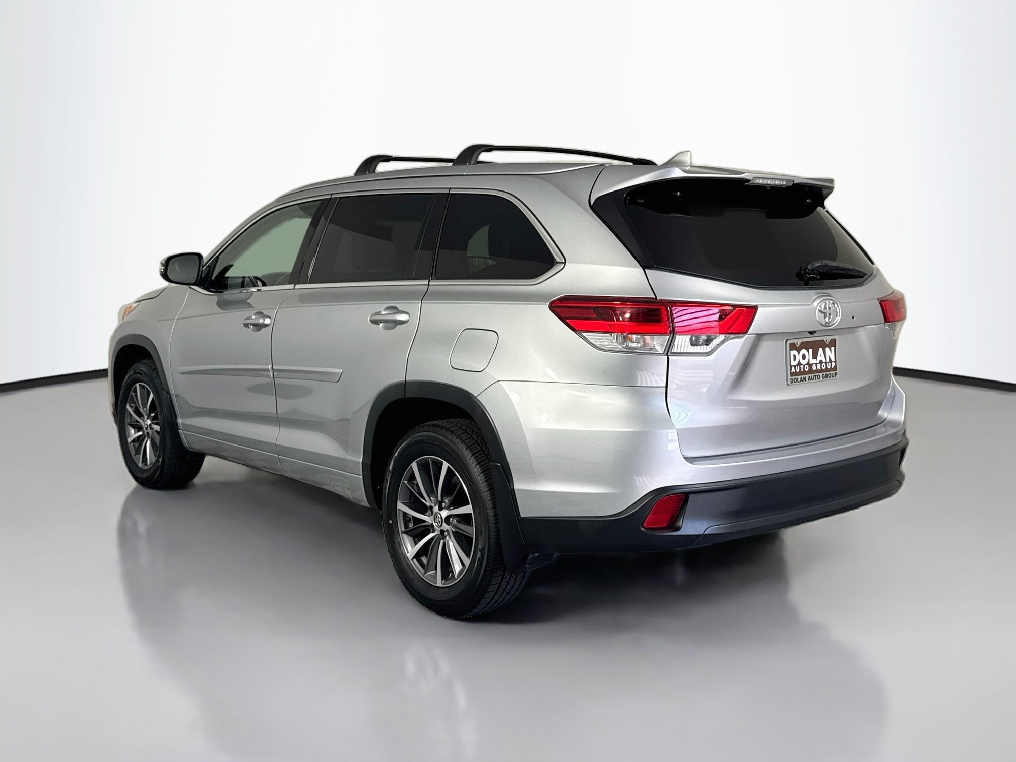 Certified 2017 Toyota Highlander XLE Sport Utility