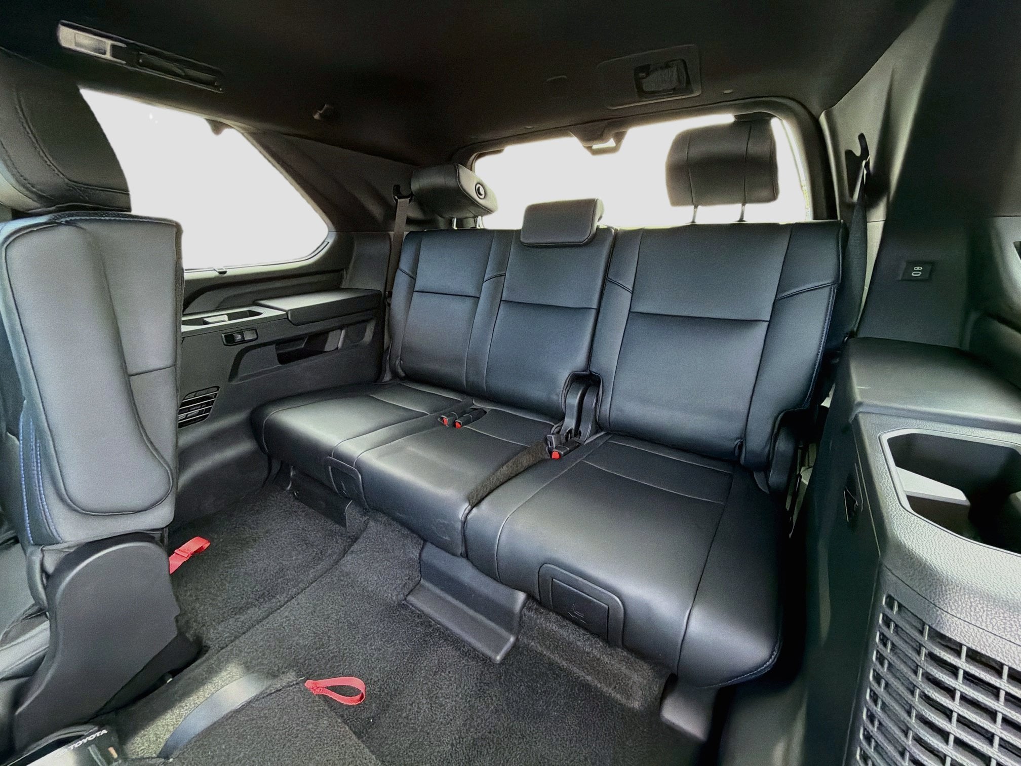 2026 Toyota Sequoia Platinum - Photo 11