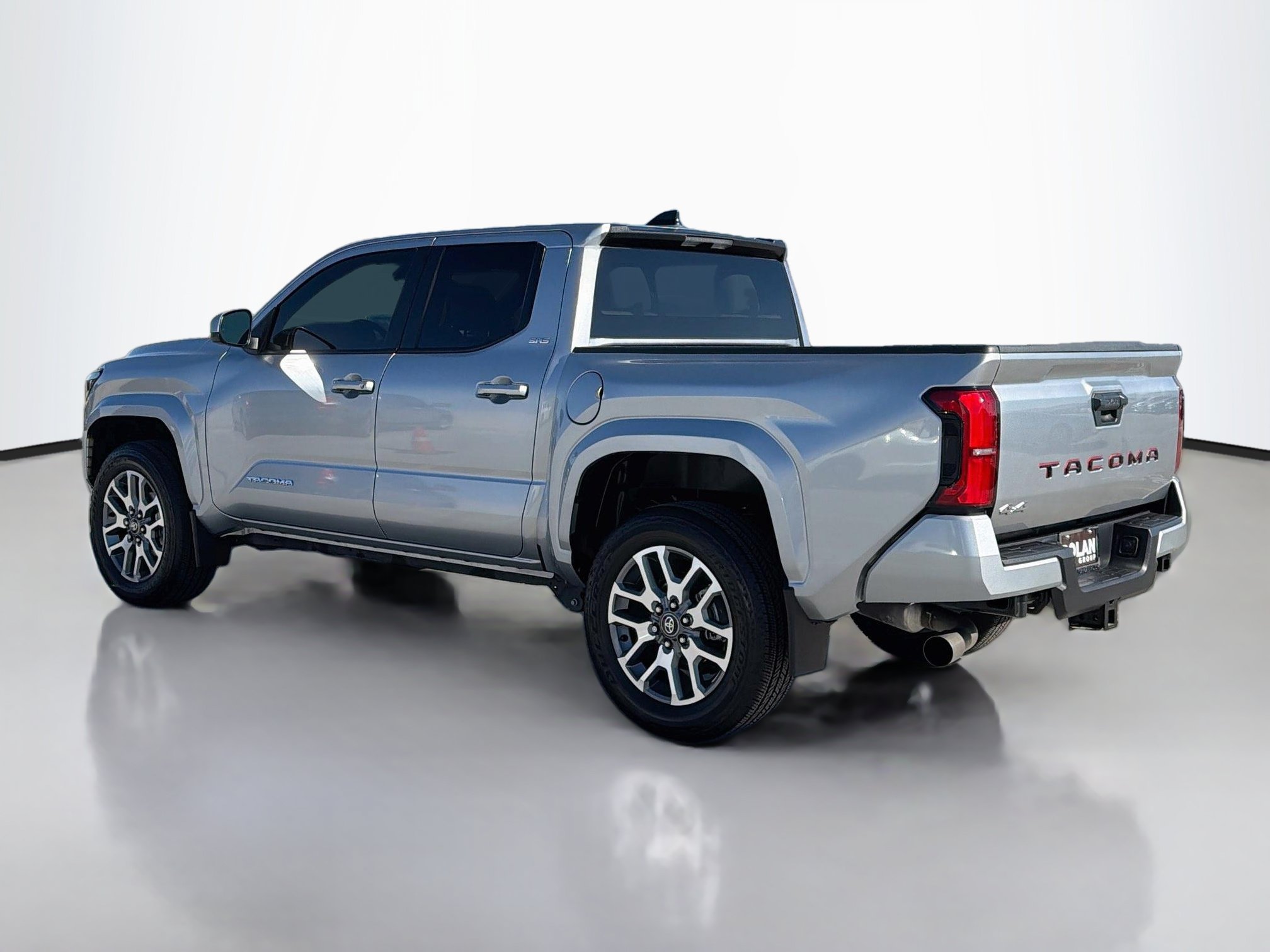 Certified 2025 Toyota Tacoma 4WD SR5 Truck
