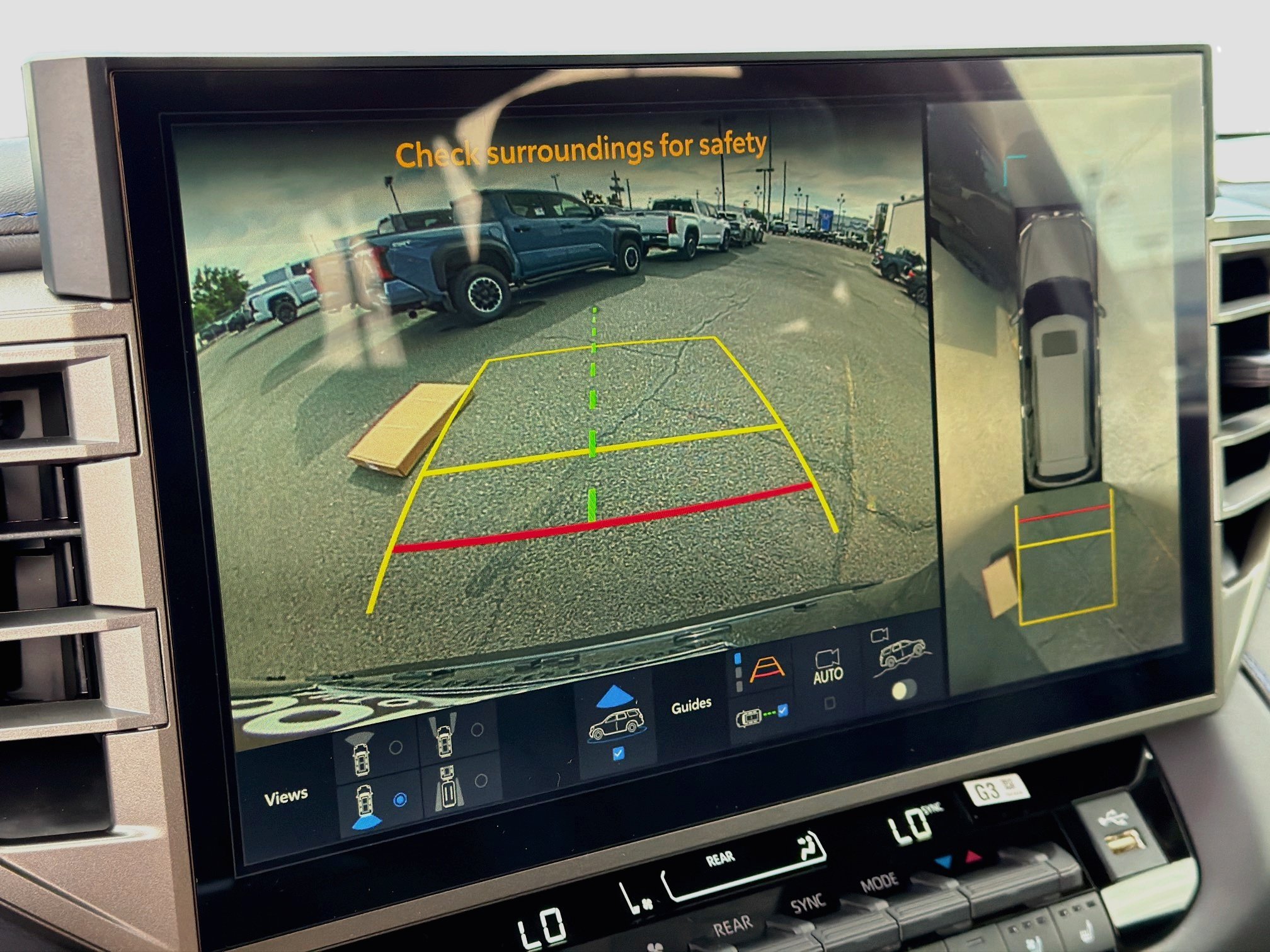 2026 Toyota Sequoia Platinum - Photo 18