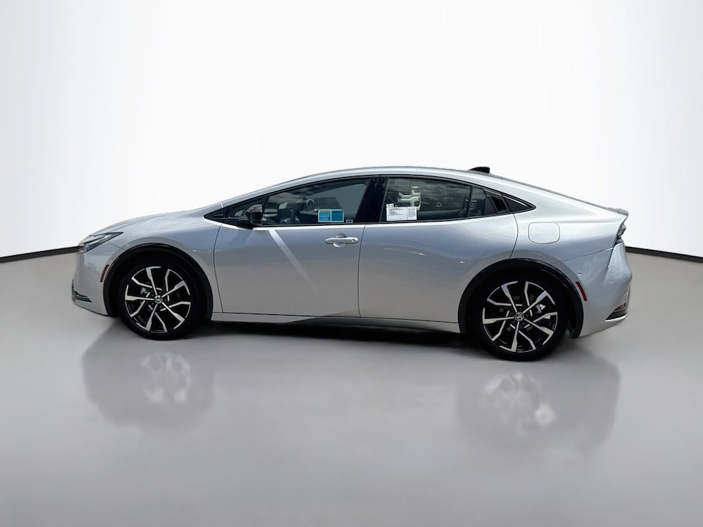Certified 2026 Toyota Prius Plug-In Hybrid XSE Premium Hatchback