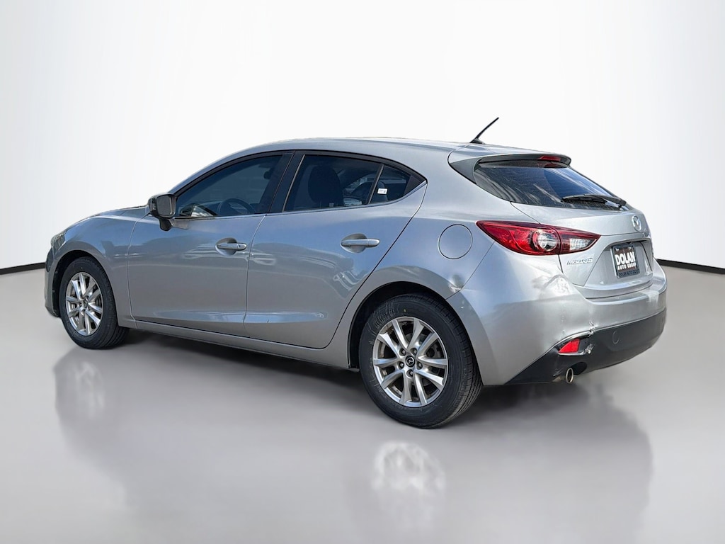 Used 2016 Mazda Mazda3 i Sport Hatchback
