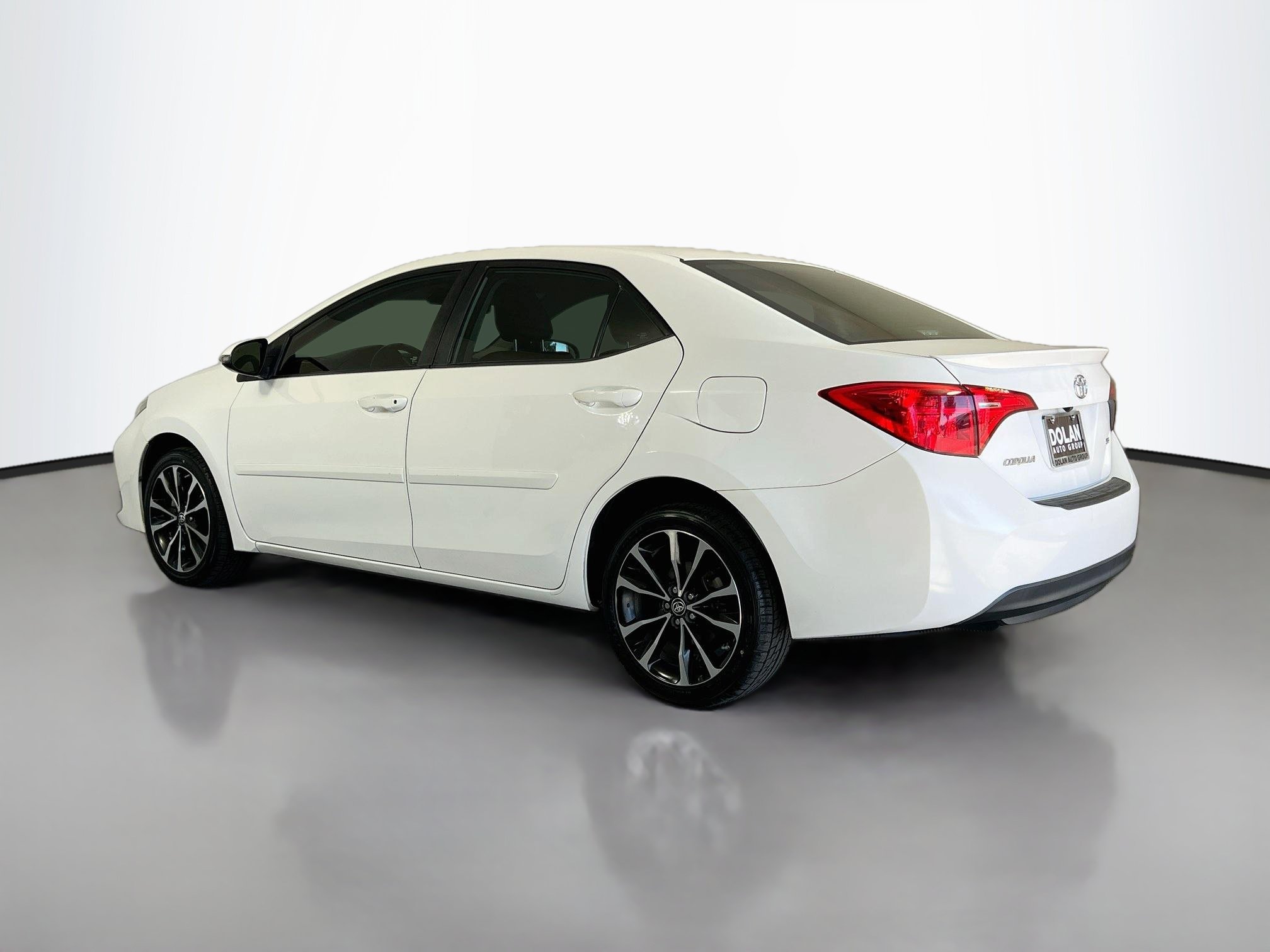 Used 2017 Toyota Corolla SE Sedan