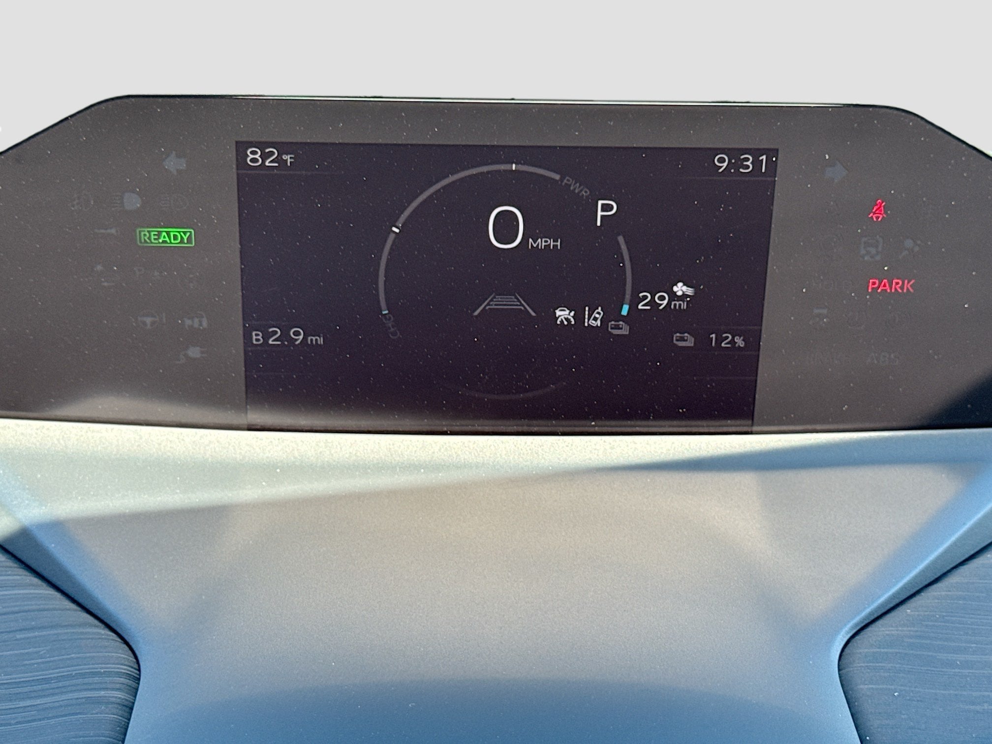 2026 Toyota C-HR XSE - Photo 31