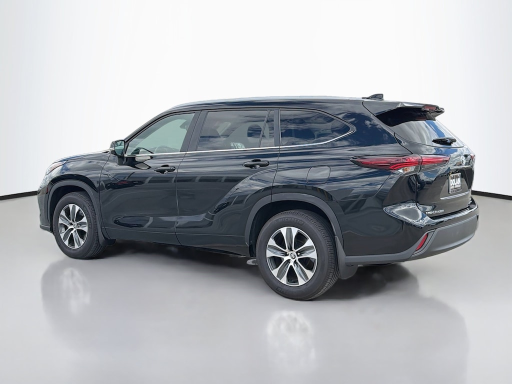 Certified 2026 Toyota Highlander XLE SUV