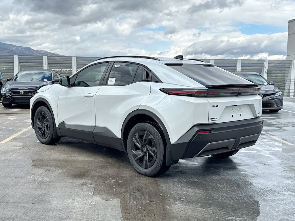 New 2026 Toyota C-HR SE SE AWD