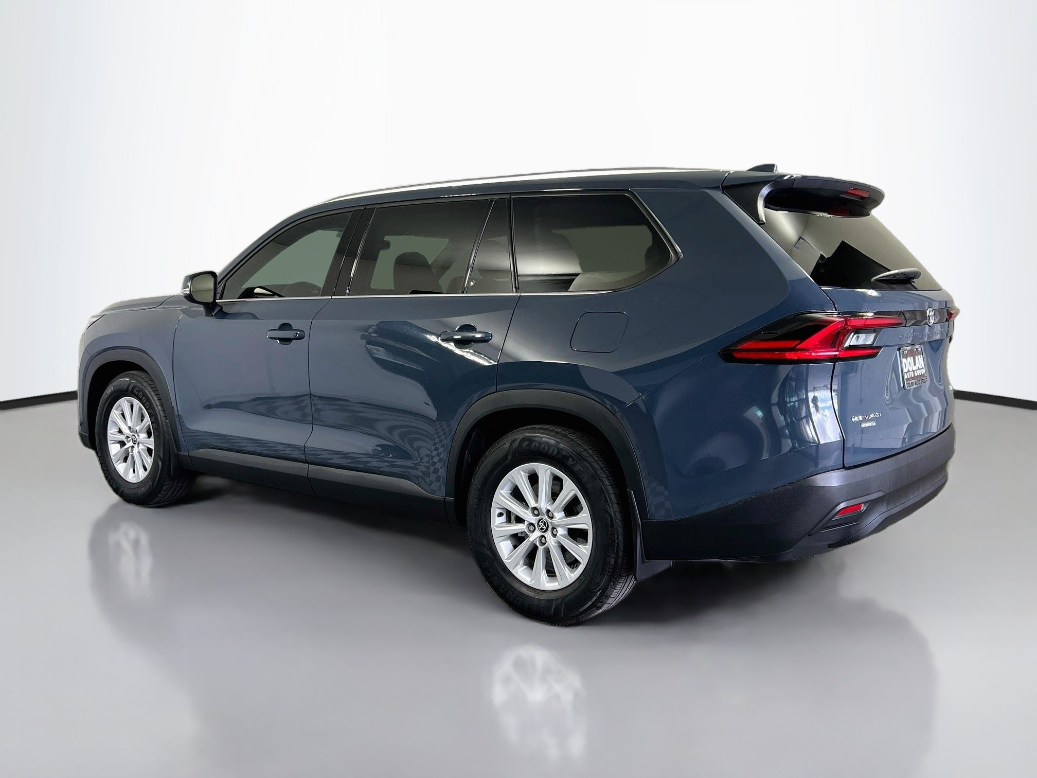 Used 2025 Toyota Grand Highlander Hybrid XLE SUV