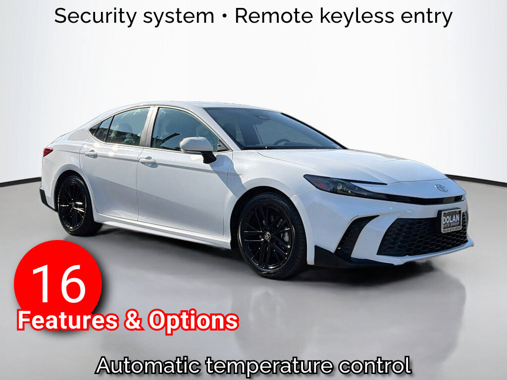 2025 Toyota Camry SE