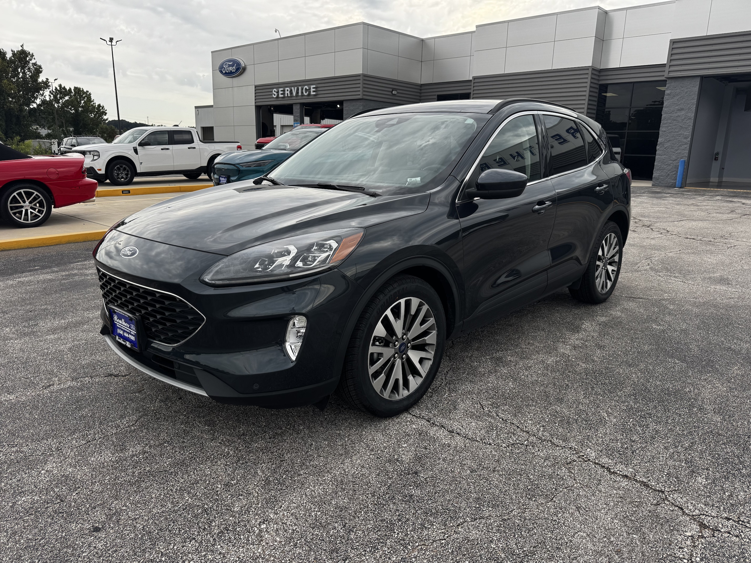 2022 Ford Escape Titanium