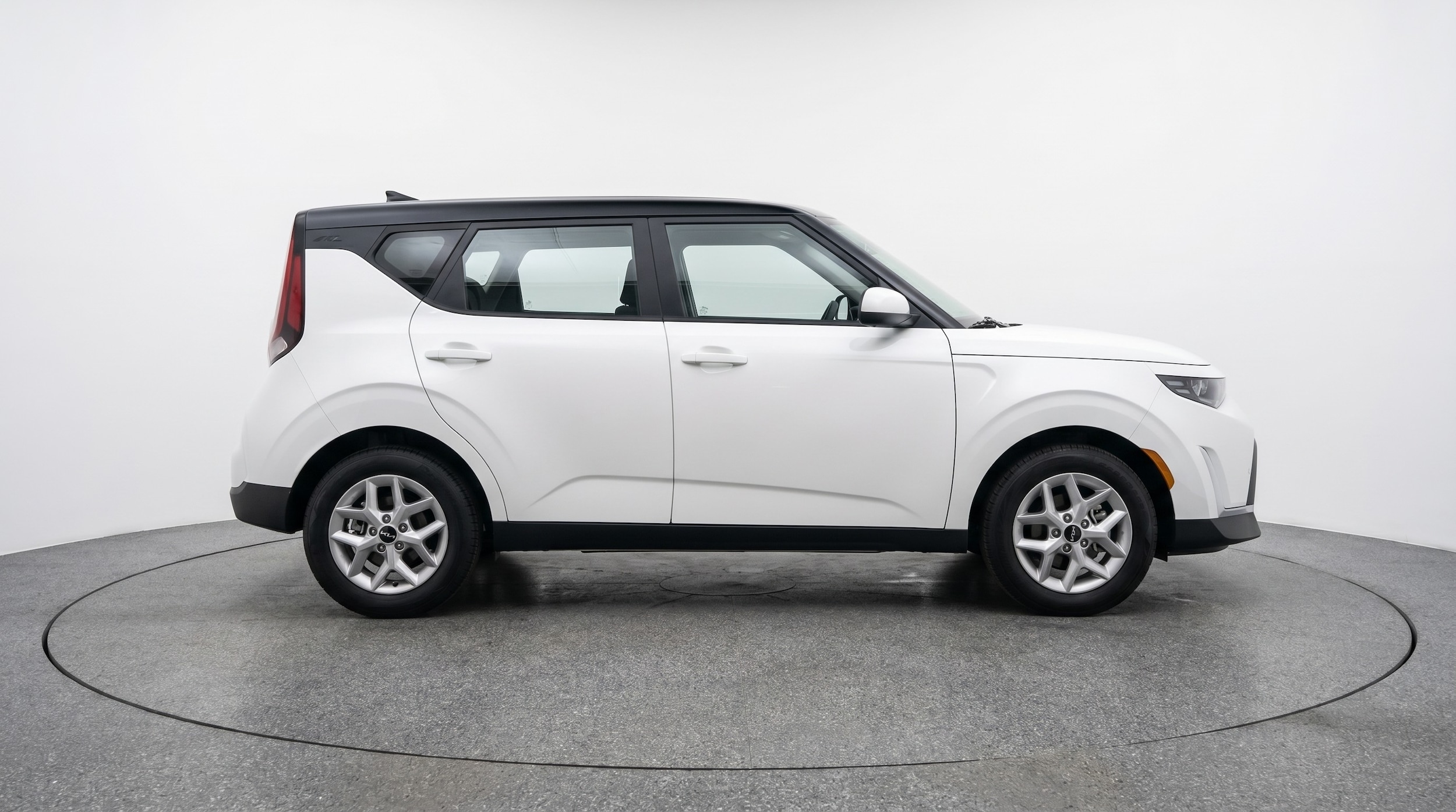 Thumbnail: 2025 Kia Soul - 8