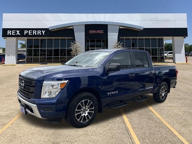 2024 Nissan Titan SV