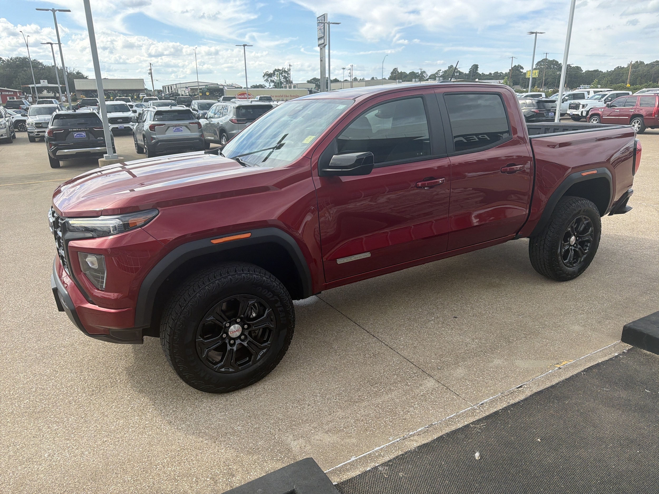 2023 GMC Canyon