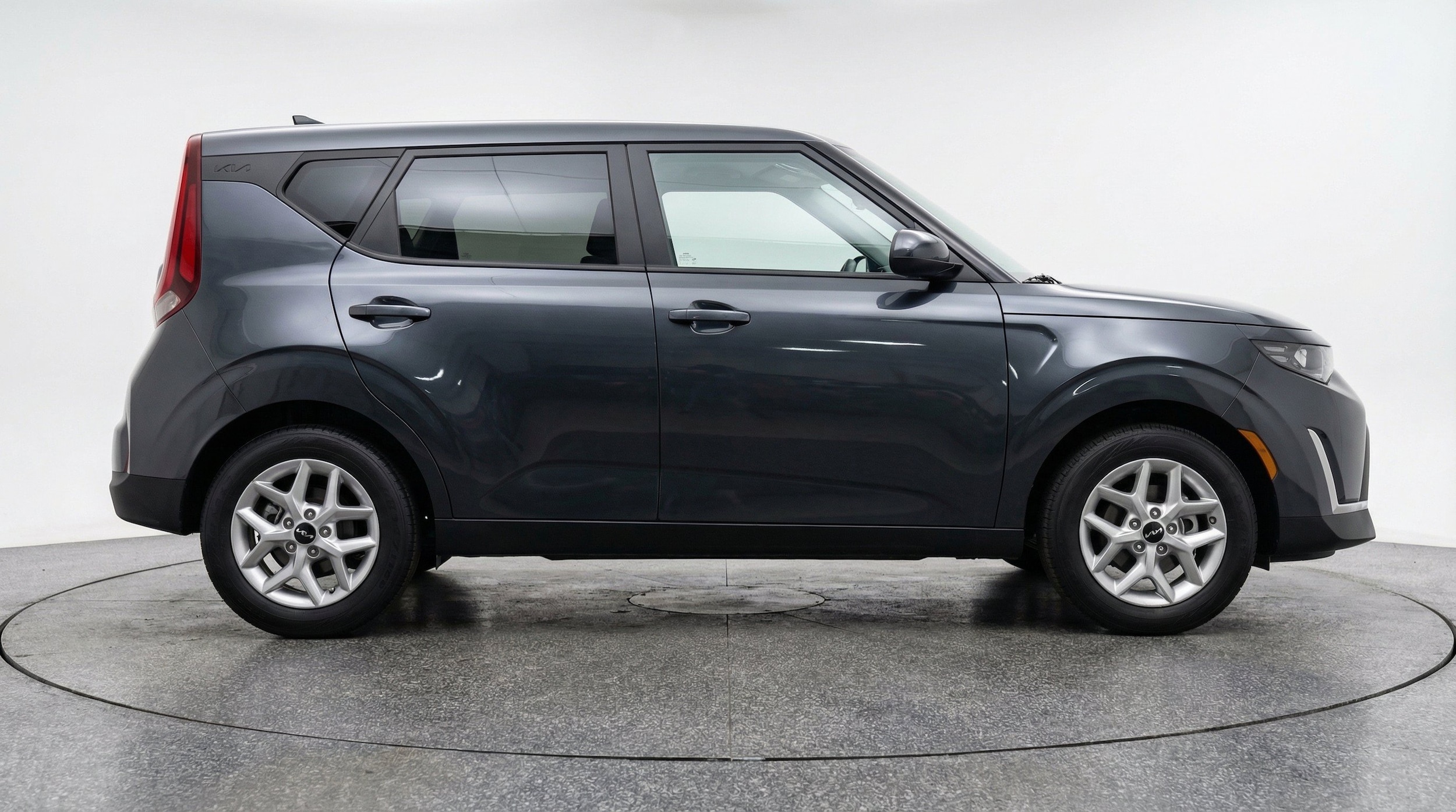 Thumbnail: 2025 Kia Soul - 10