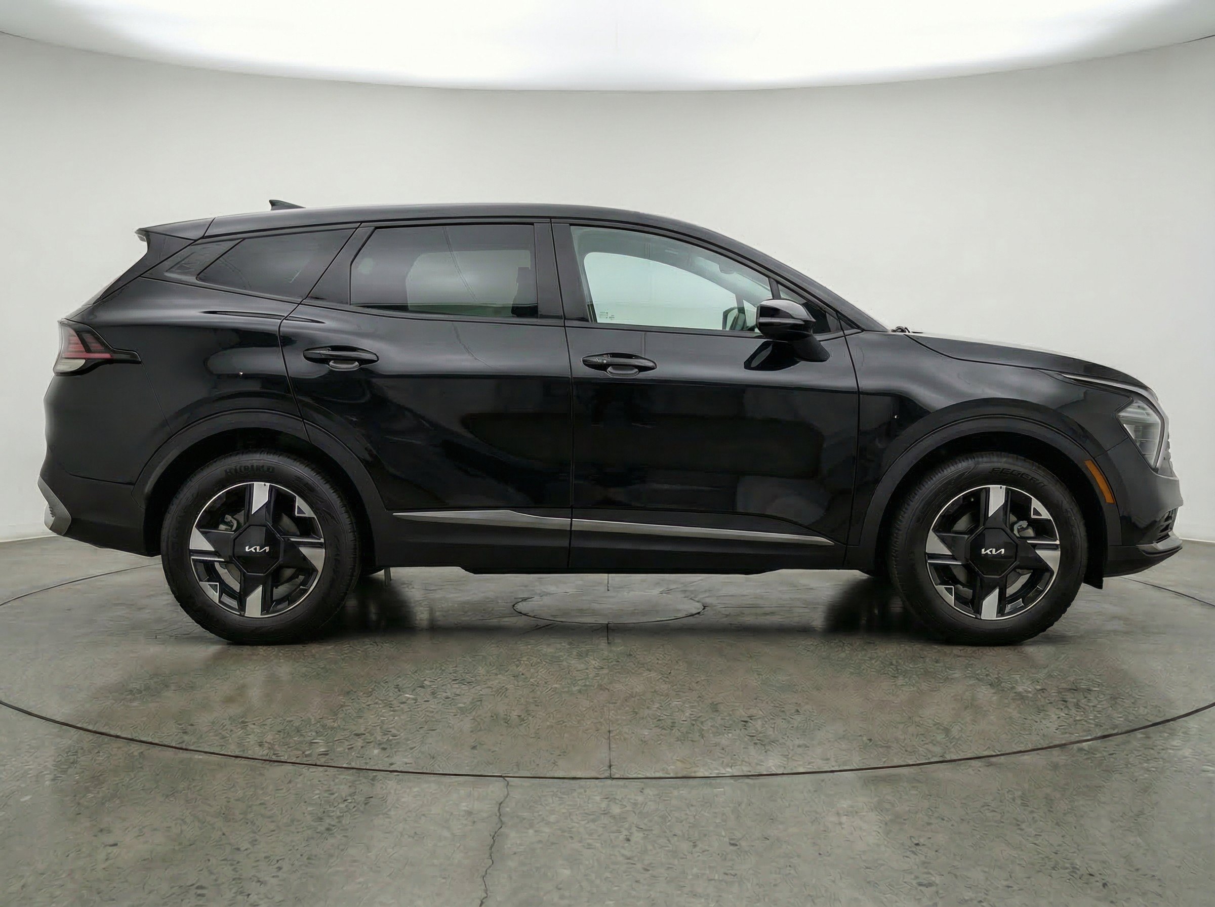 Thumbnail: 2026 Kia Sportage - 10