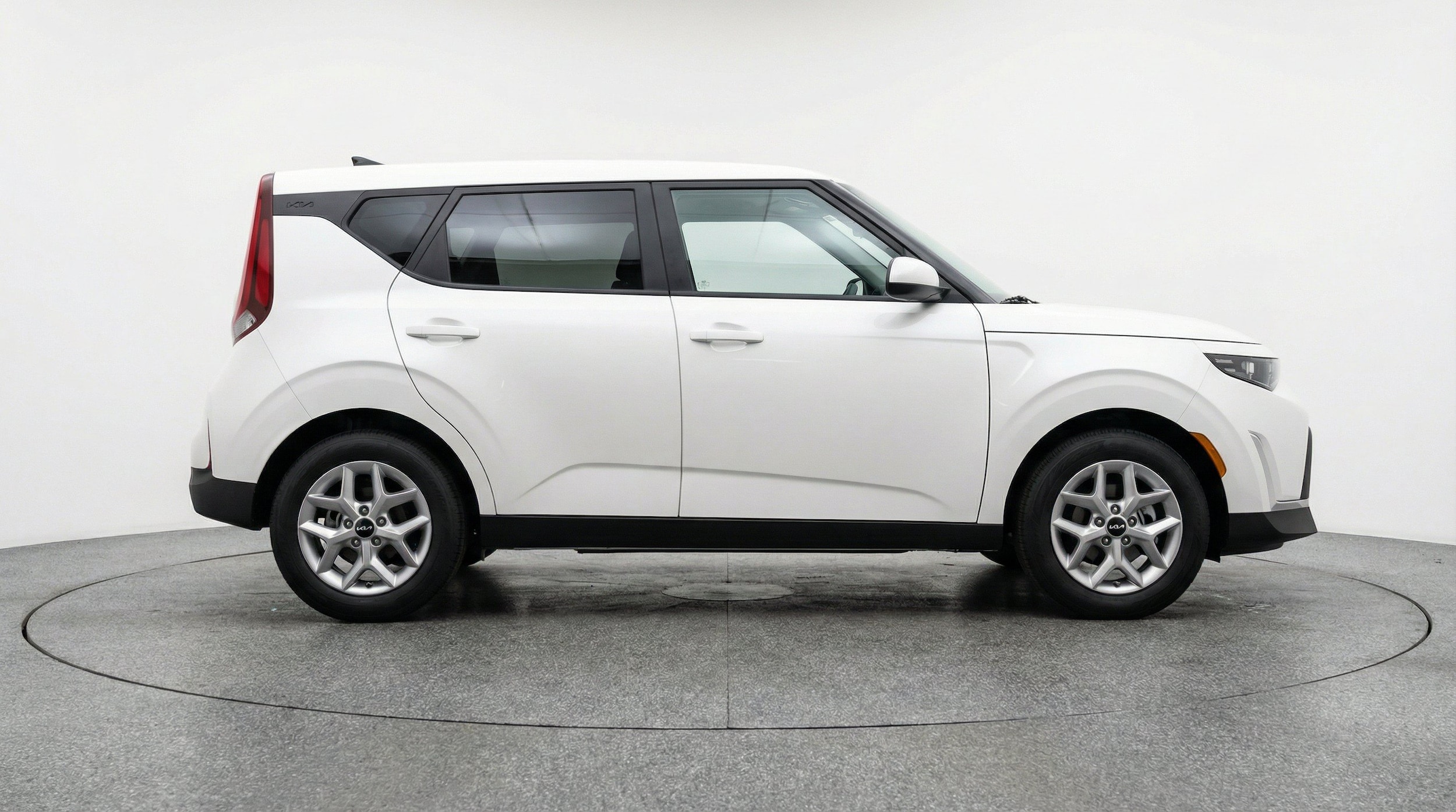Thumbnail: 2025 Kia Soul - 10
