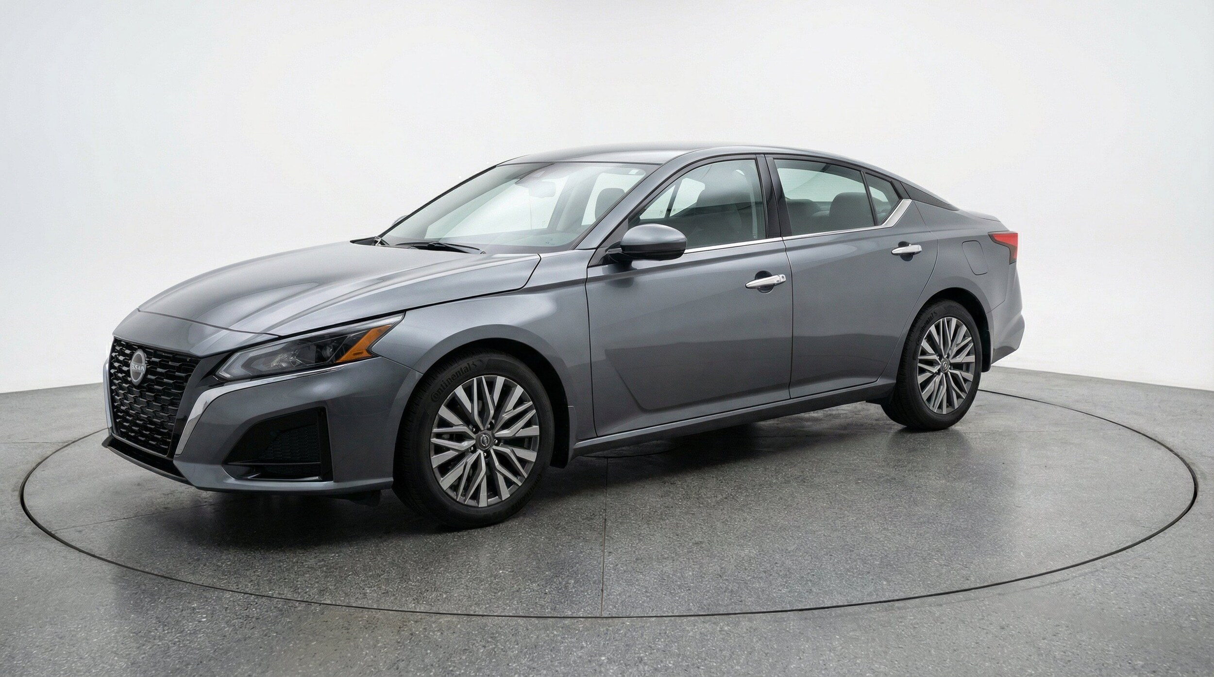 Thumbnail: 2025 Nissan Altima - 3