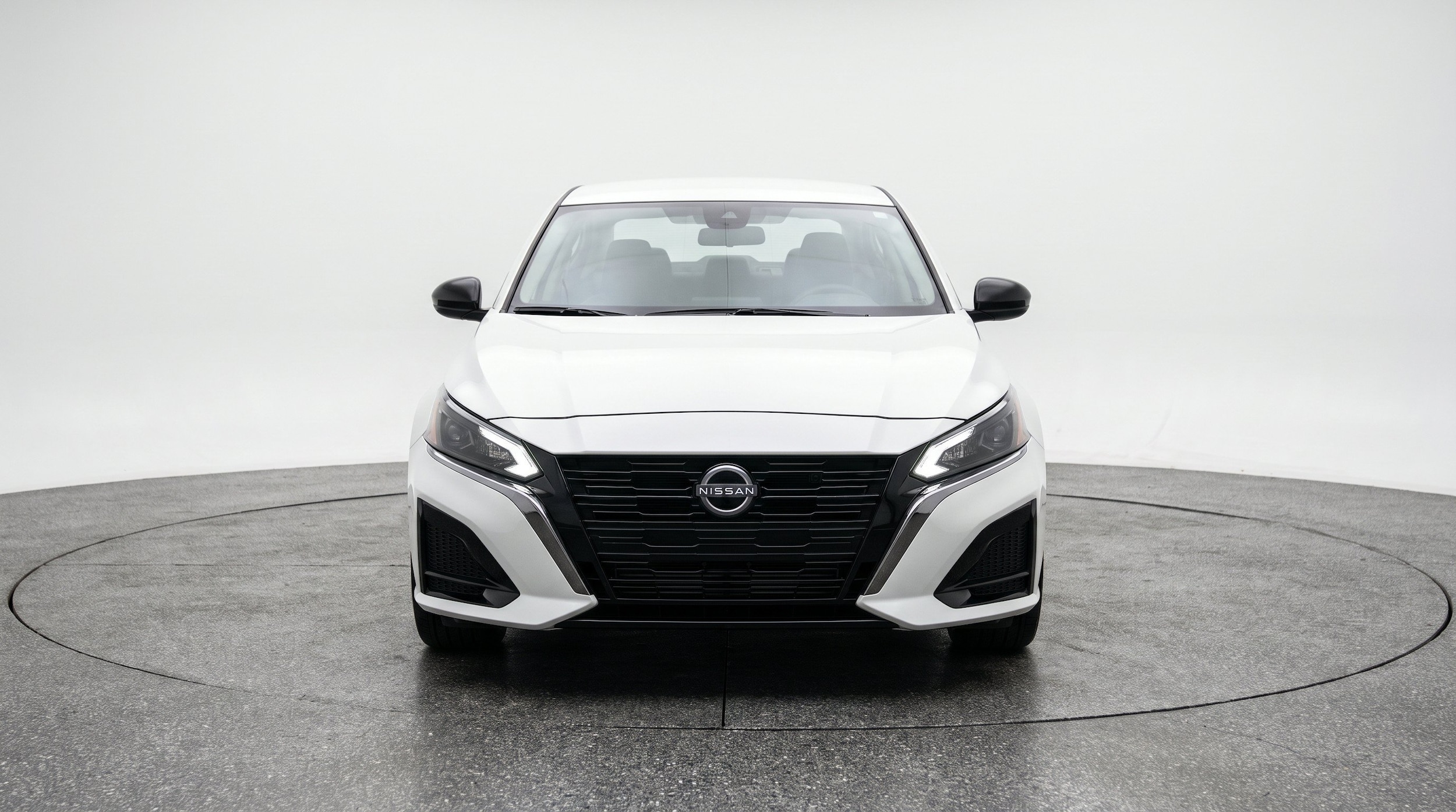 Thumbnail: 2025 Nissan Altima - 2