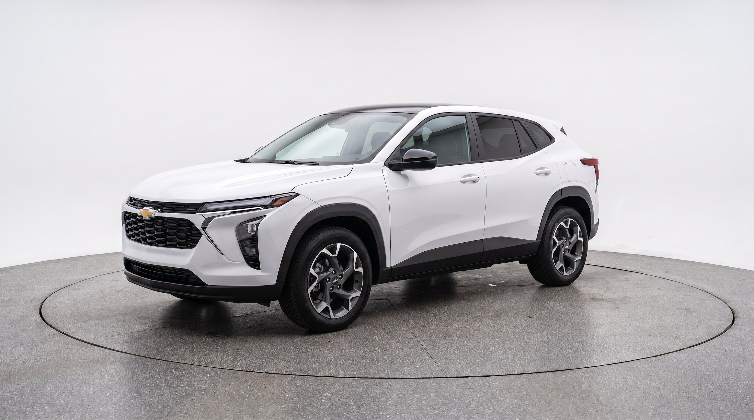 Thumbnail: 2025 Chevrolet Trax - 3