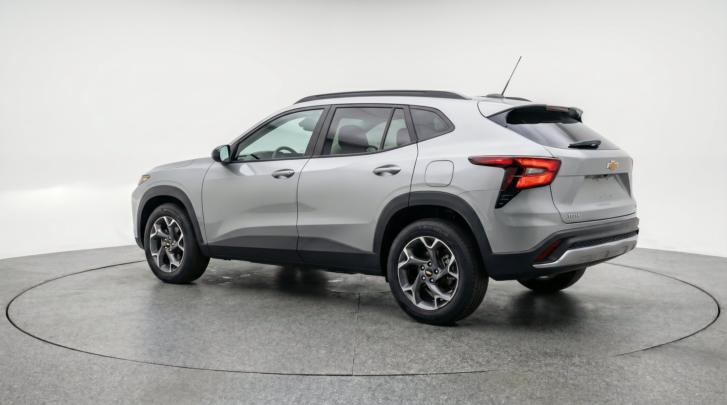 Thumbnail: 2025 Chevrolet Trax - 6