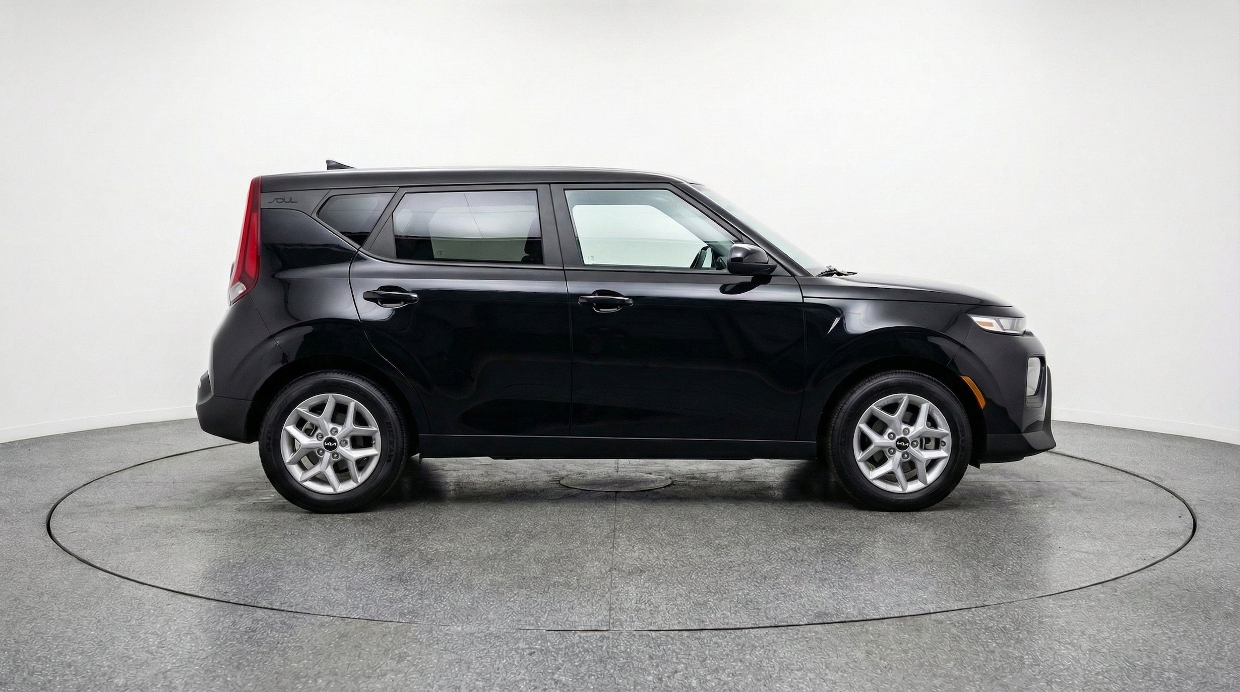 Thumbnail: 2025 Kia Soul - 10