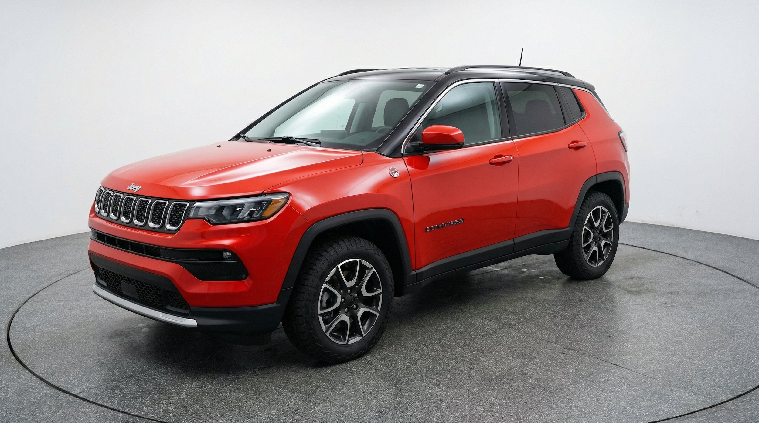 Thumbnail: 2025 Jeep Compass - 3