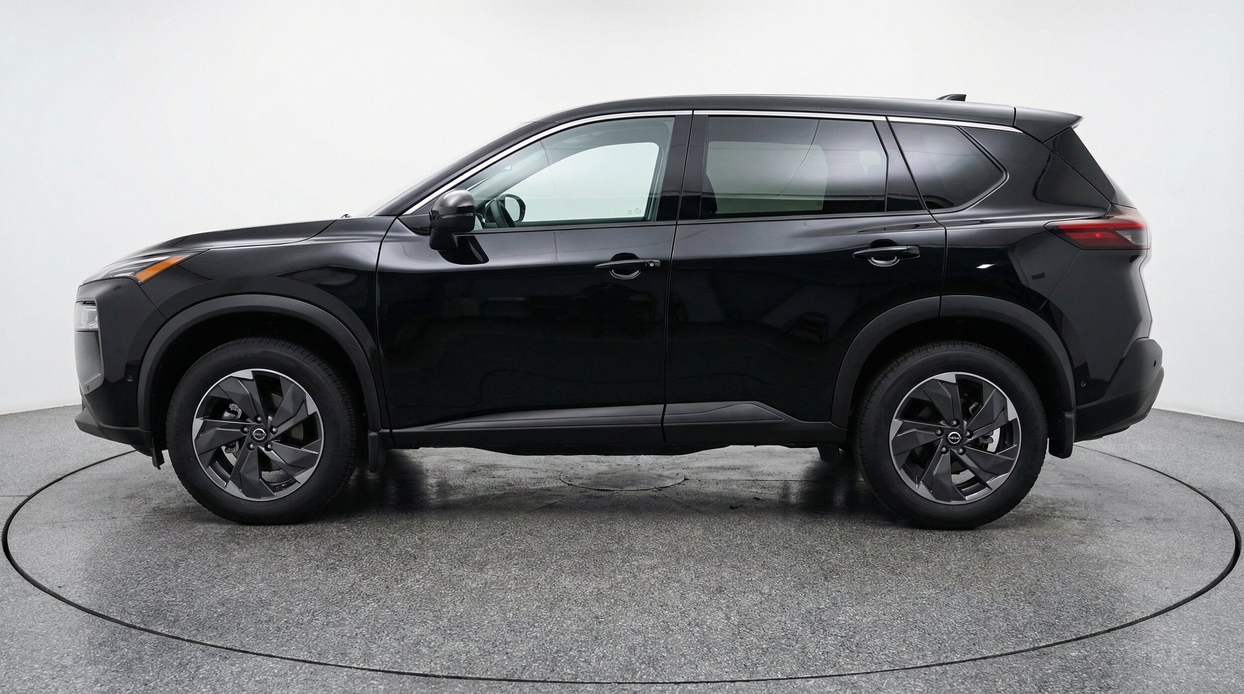 Thumbnail: 2025 Nissan Rogue - 5