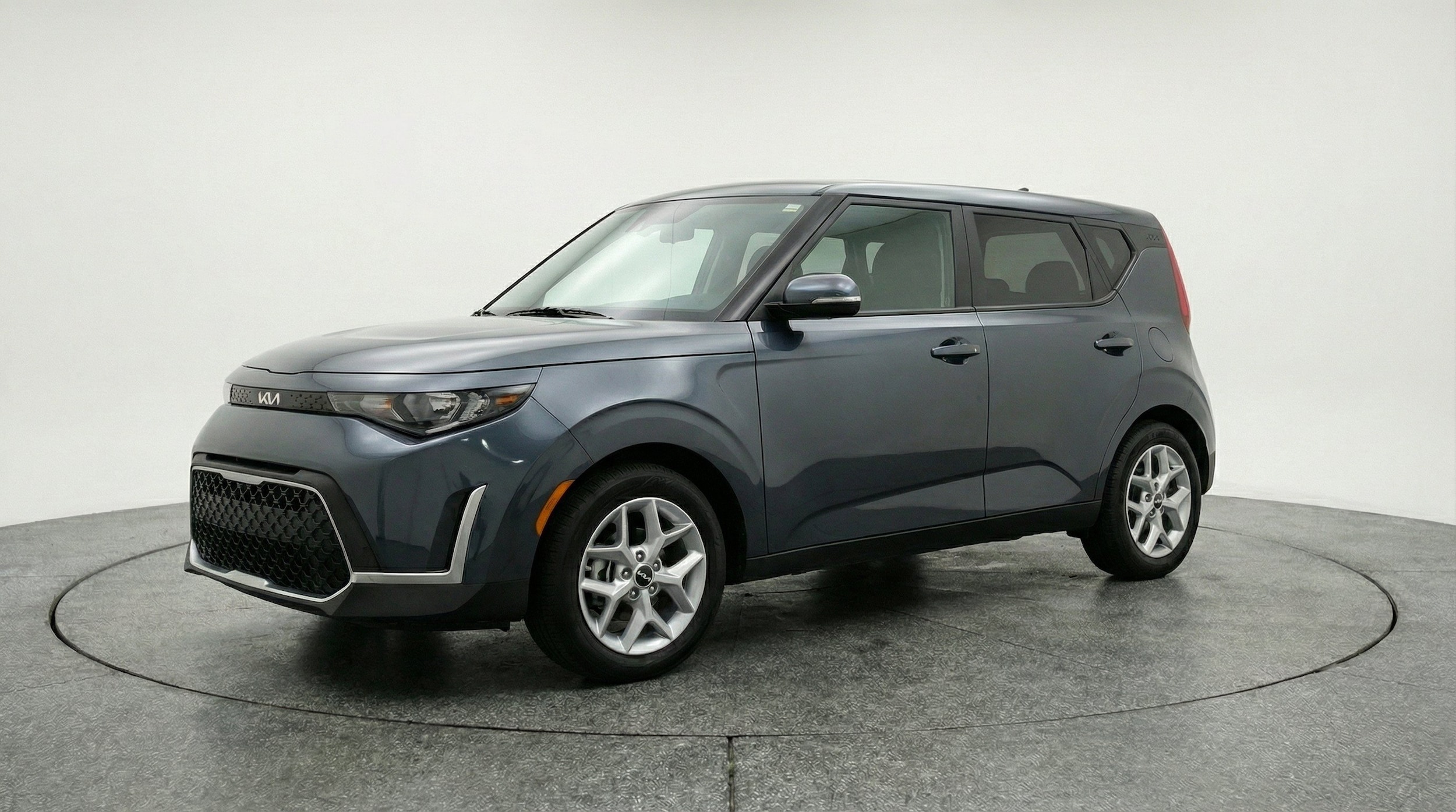 Thumbnail: 2025 Kia Soul - 3