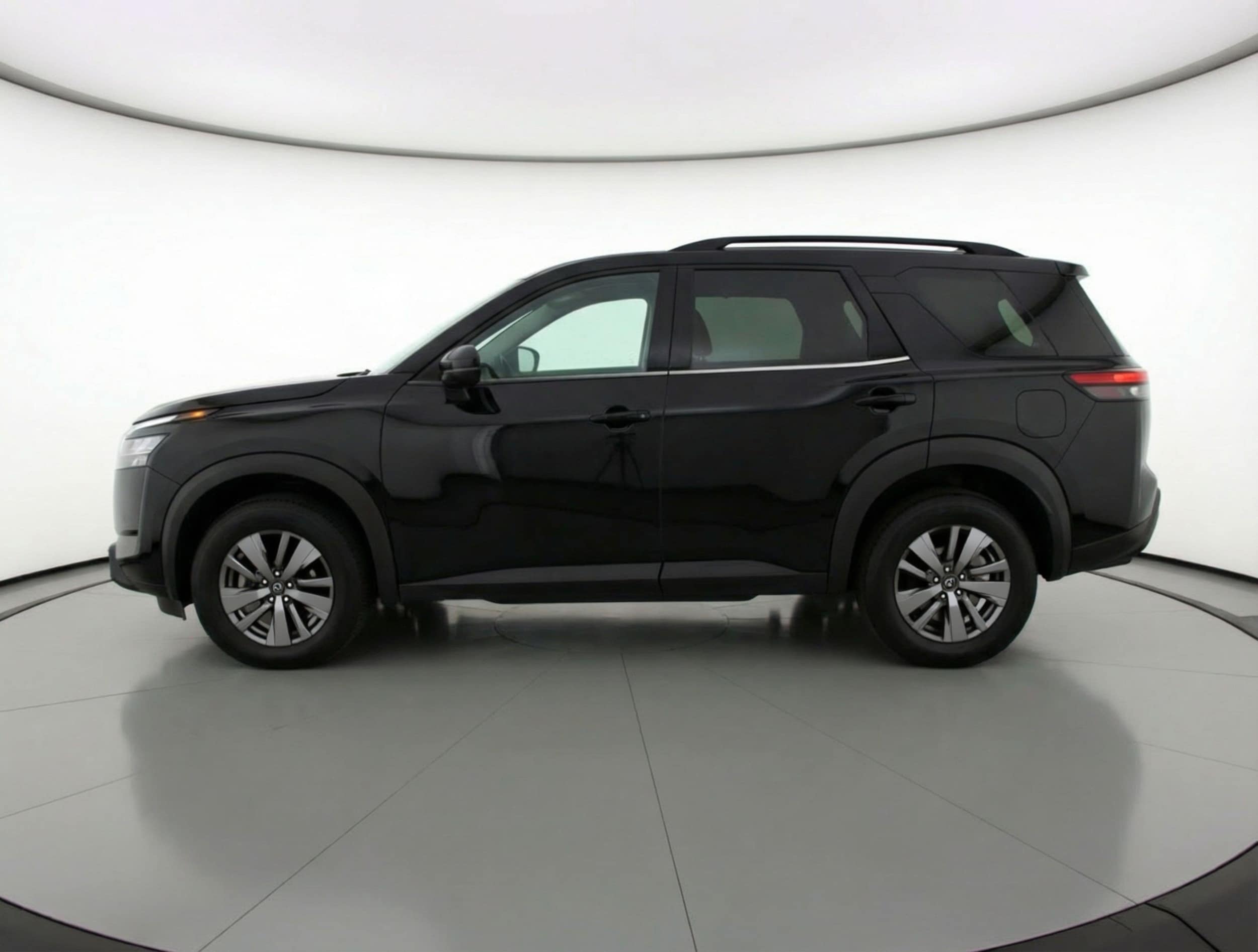 Thumbnail: 2025 Nissan Pathfinder - 5
