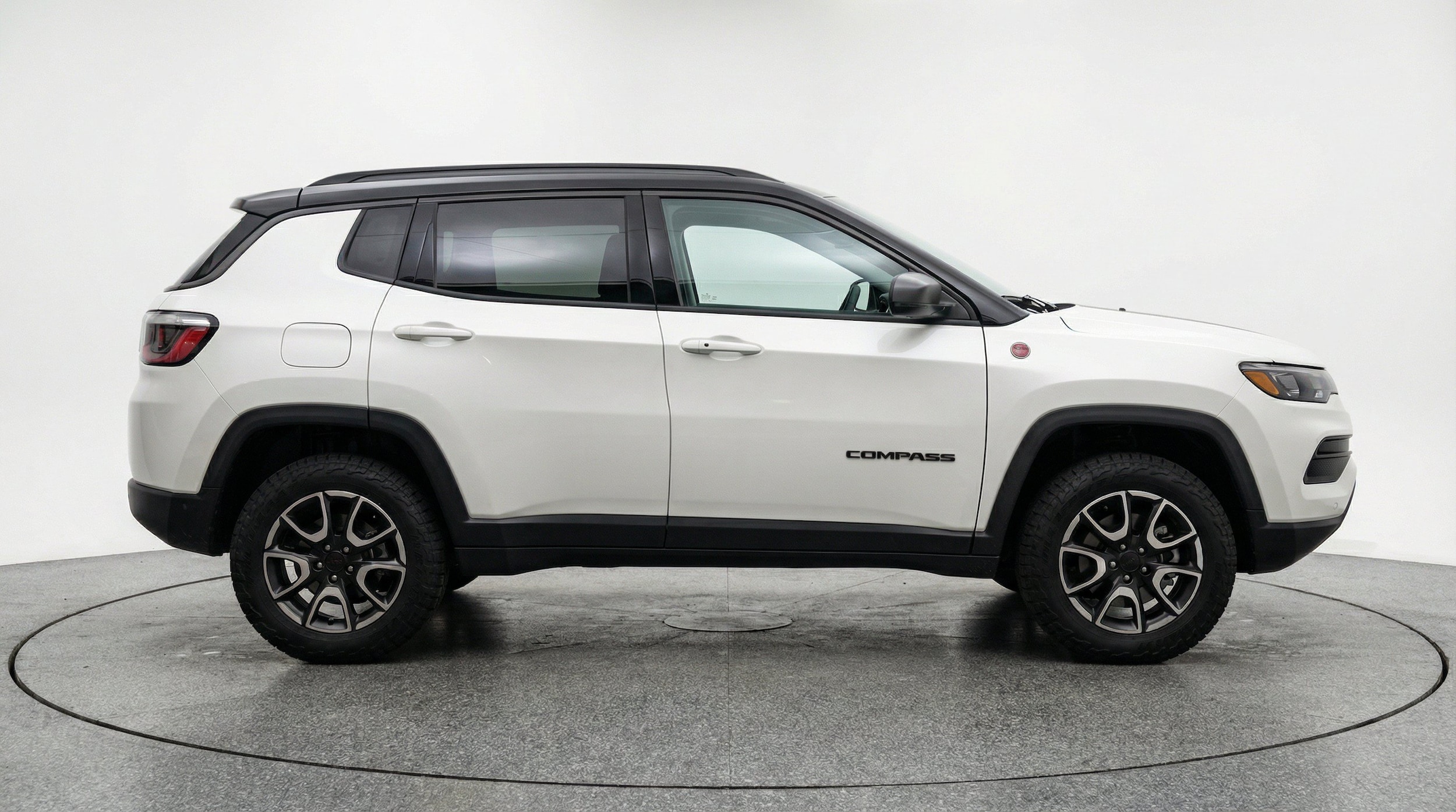 Thumbnail: 2025 Jeep Compass - 10