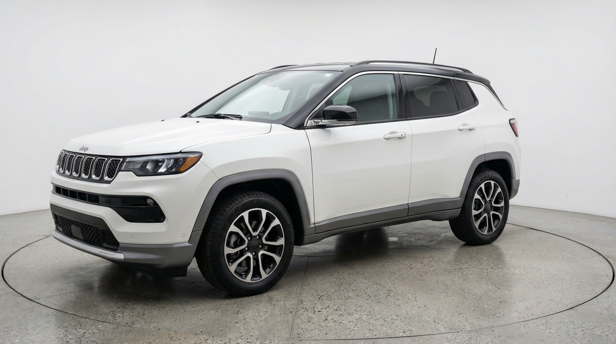 Thumbnail: 2025 Jeep Compass - 3