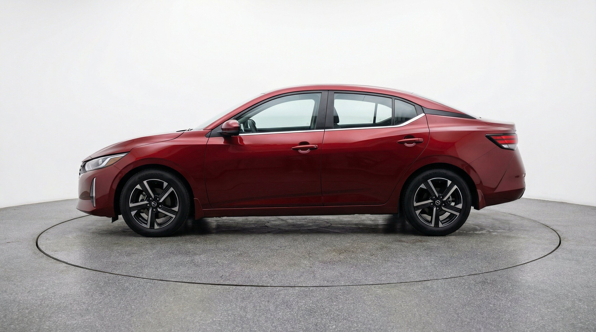 Thumbnail: 2025 Nissan Sentra - 5
