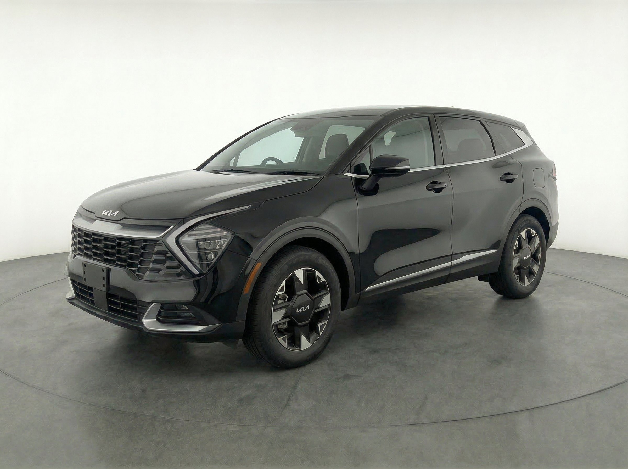 Thumbnail: 2026 Kia Sportage - 3