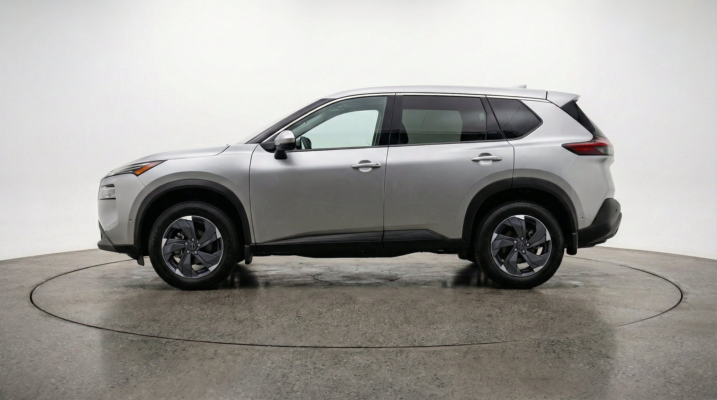 Thumbnail: 2025 Nissan Rogue - 5