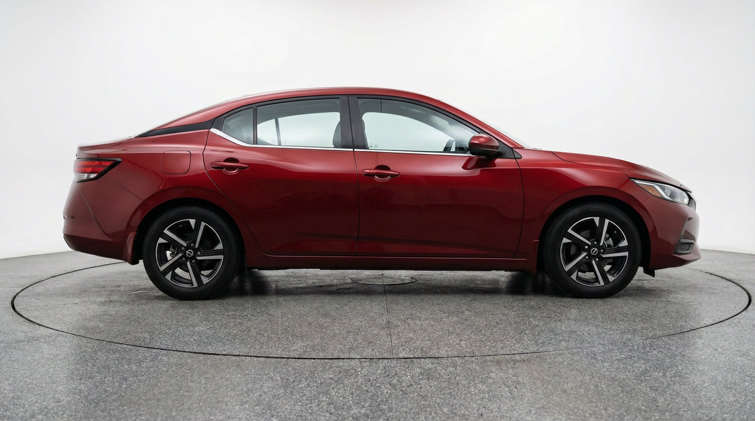 Thumbnail: 2025 Nissan Sentra - 10