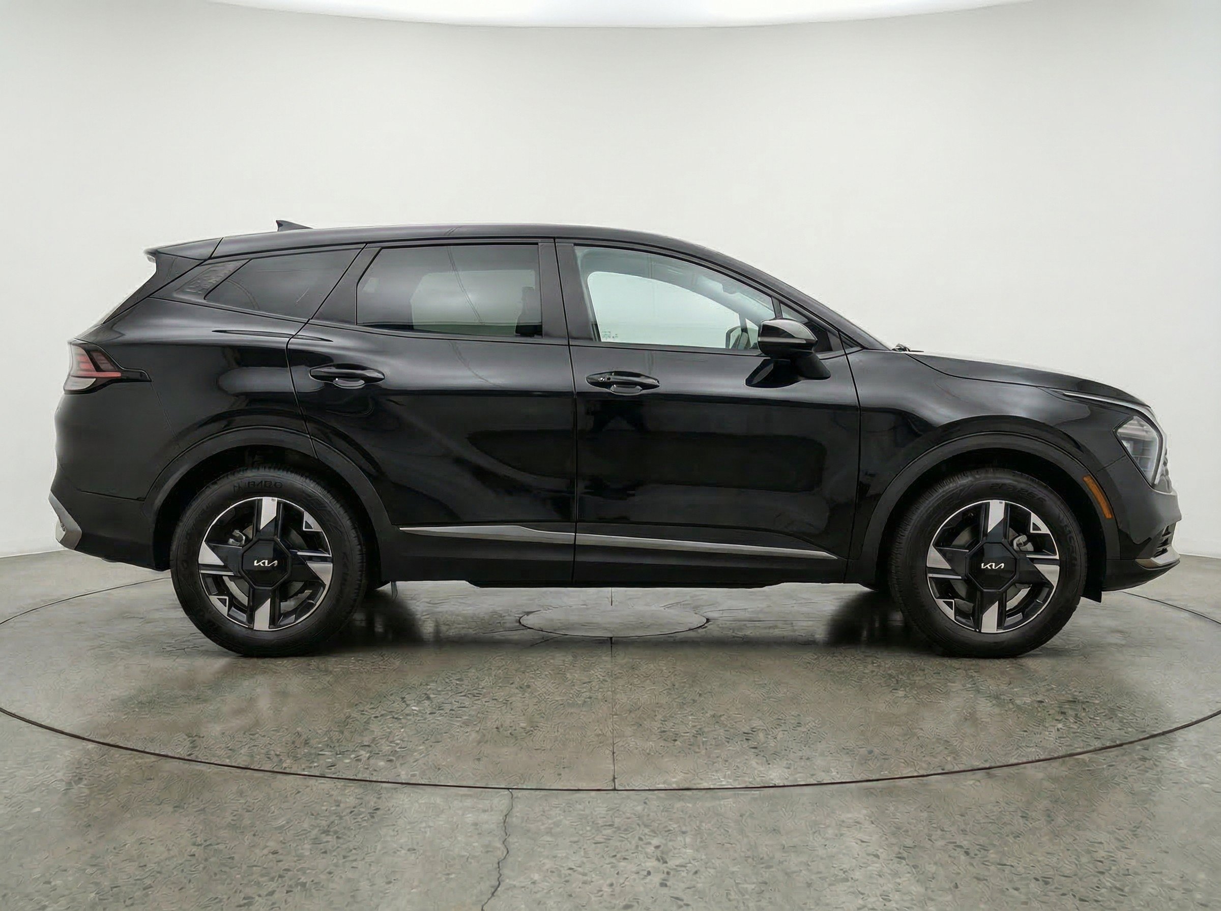 Thumbnail: 2026 Kia Sportage - 10