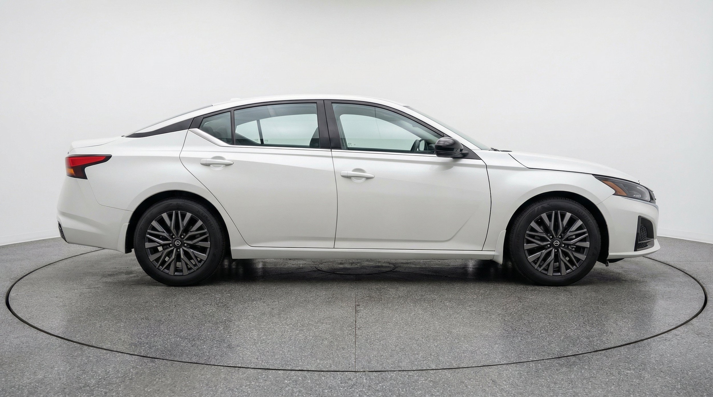 Thumbnail: 2026 Nissan Altima - 10