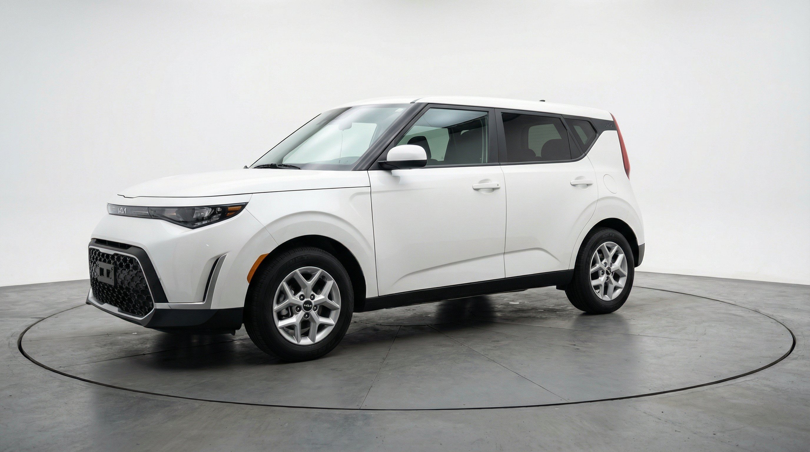 Thumbnail: 2025 Kia Soul - 3