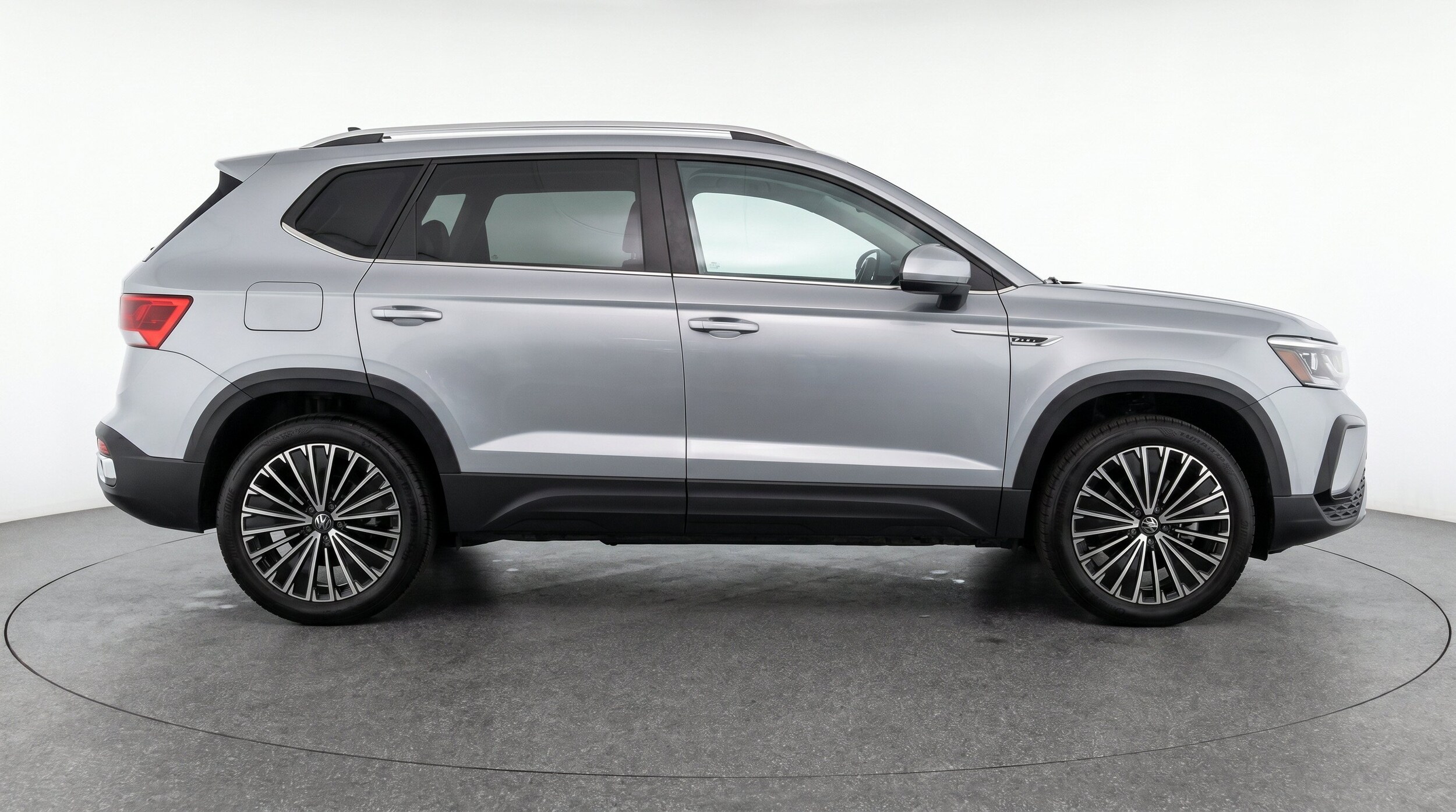Thumbnail: 2026 Volkswagen Taos - 10